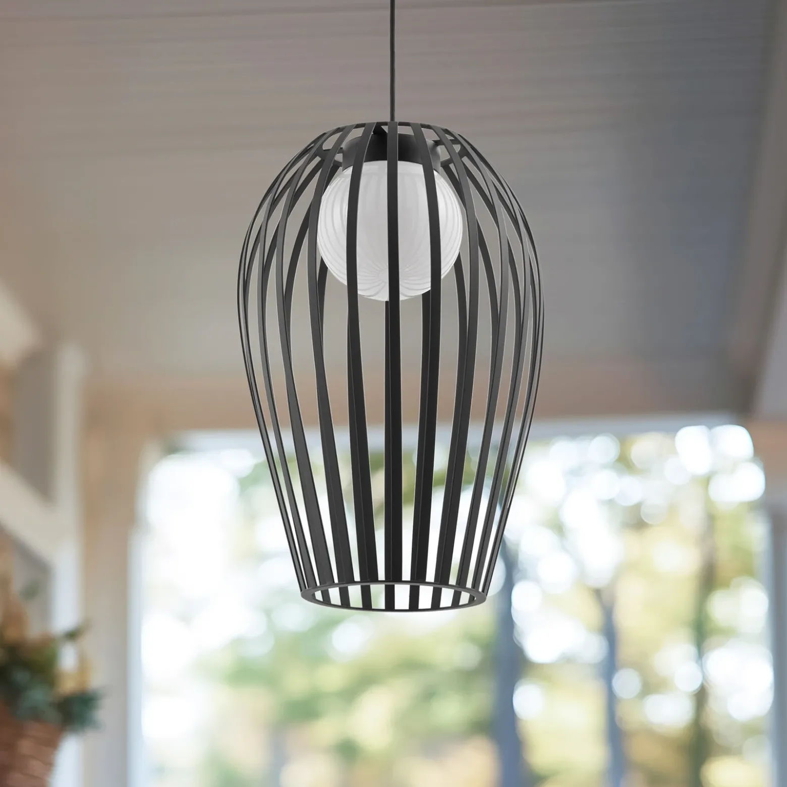 Lámpara colgante exterior Lucande Marrin, negra, metal, Ø 31 cm
