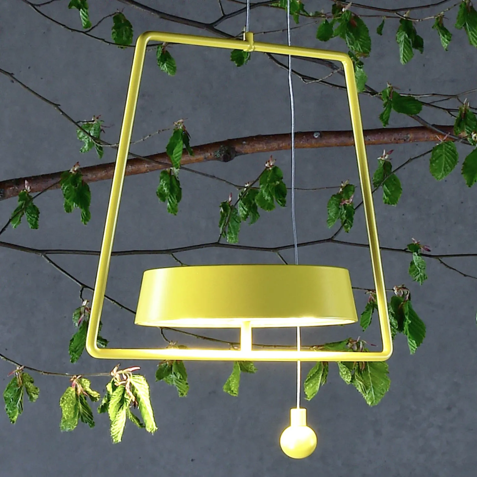 Lámpara colgante LED Miram, batería, amarillo