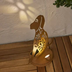 Lámpara decorativa LED solar Oxidog, altura 33 cm, color óxido, IP44