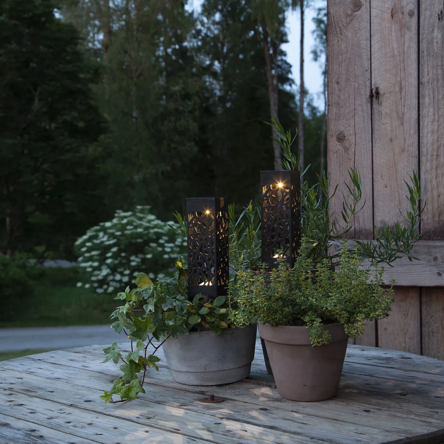 Lámpara decorativa solar LED Izola, pica, set 2
