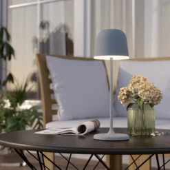 Lámpara de mesa LED Mannera con batería, gris