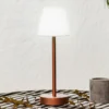 Lámpara de mesa LED Newgarden Lola Slim con batería, oro rosa