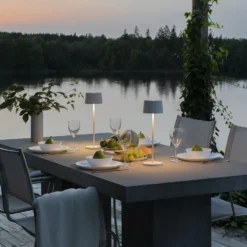Lámpara de mesa LED Positano para exterior, blanco