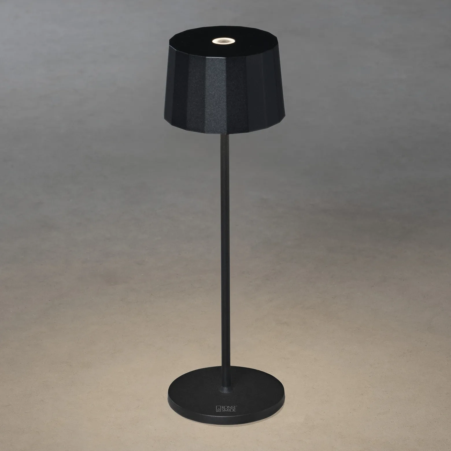 Lámpara de mesa LED Positano para exterior, negro