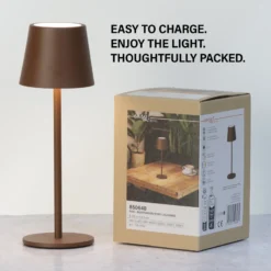 Lámpara de mesa LED recargable Roxi, color óxido, metal, IP54, atenuador