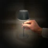 Lámpara de mesa LED recargable Brilo unplugged Riffle, 20 cm, antracita