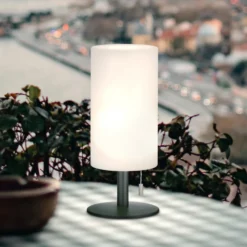 Lámpara de mesa LED recargable Larino, altura 28 cm
