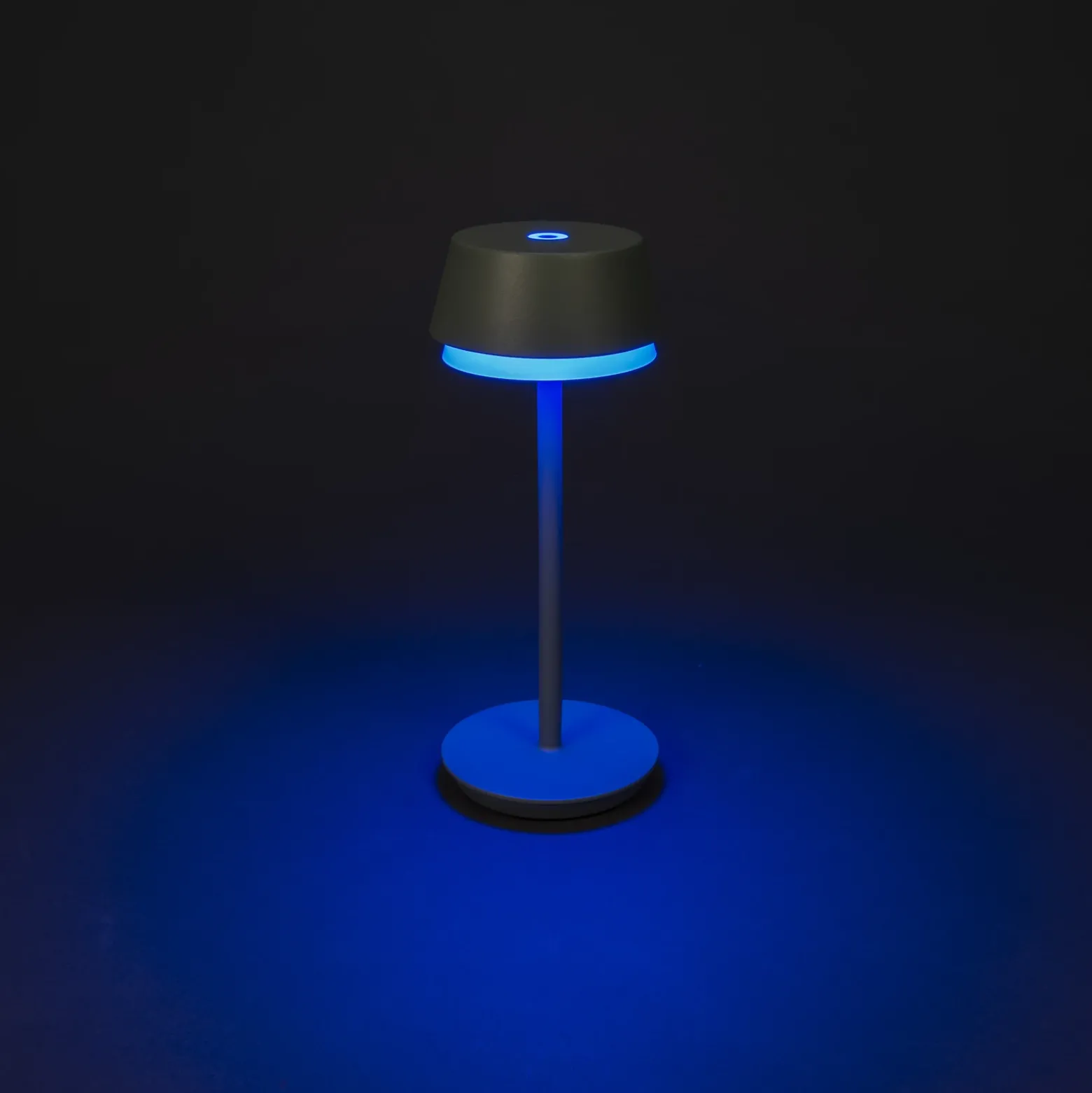 Lámpara de mesa LED recargable Lyon, verde/gris, IP54, atenuador, CCT, RGB