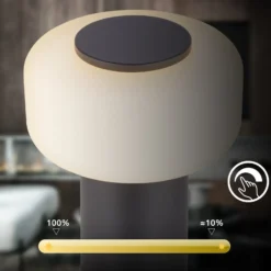 Lámpara de mesa LED recargable Juna, antracita, IP44, atenuable, 20 cm