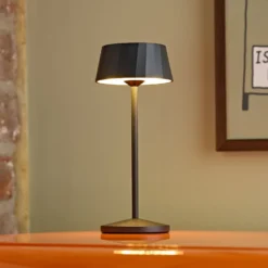 Lámpara de mesa LED recargable Facetta, juego de 3, negro, 22 cm, IP44