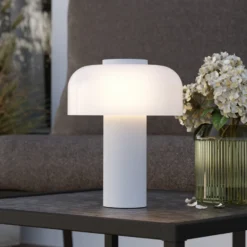 Lámpara de mesa LED recargable Ponente, Ø 16 cm, blanca, CCT, atenuable
