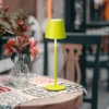 Lámpara de mesa LED recargable Viletto, verde claro, IP54
