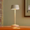 Lámpara de mesa LED recargable Facetta, beige, 22 cm, metal, CCT IP44