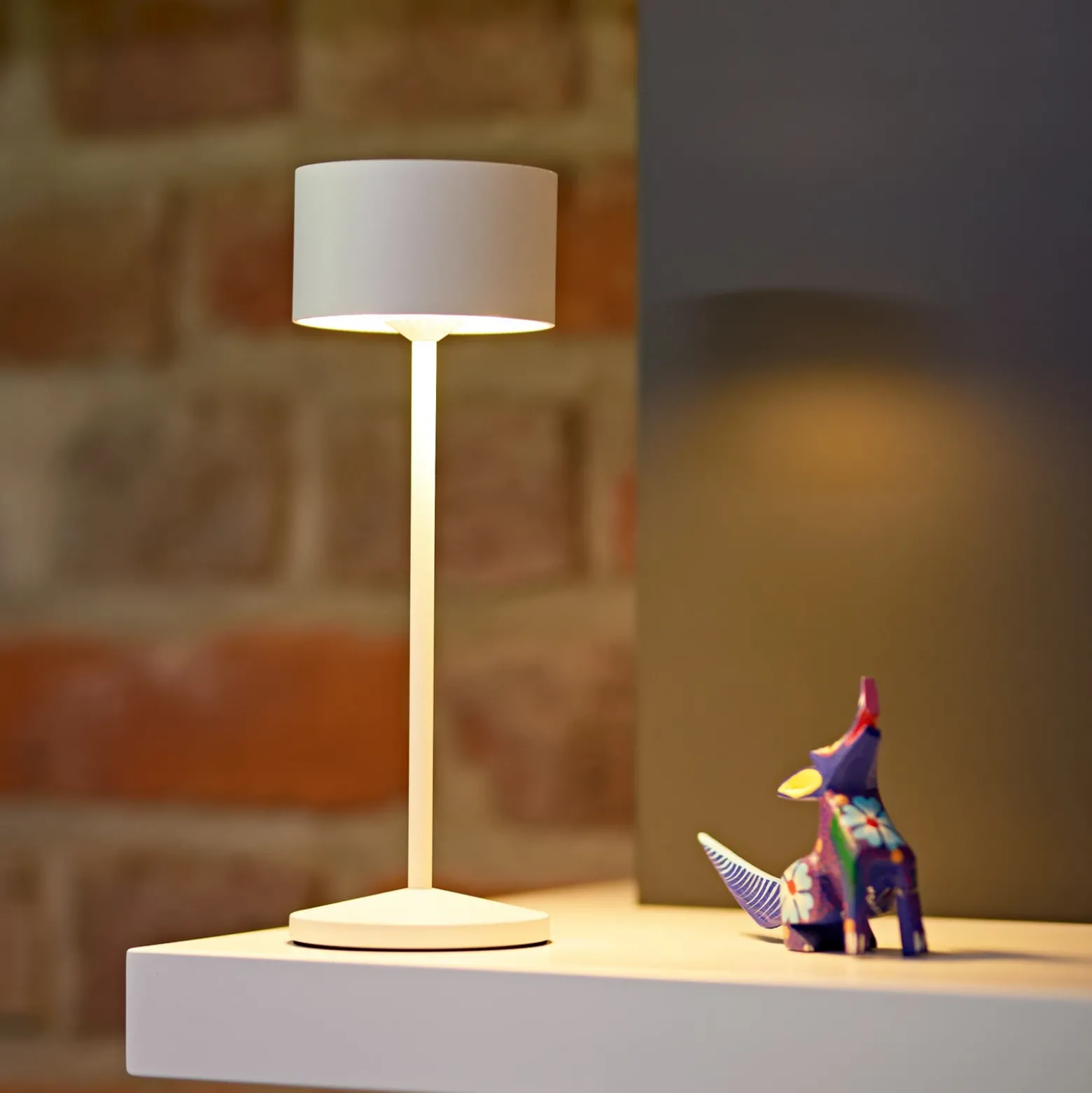 Lámpara de mesa LED recargable Veluna, blanca, juego de 3, 25 cm, IP44