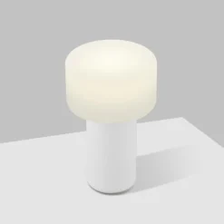 Lámpara de mesa LED recargable Tiny-B, blanca, altura 13 cm, IP54, USB