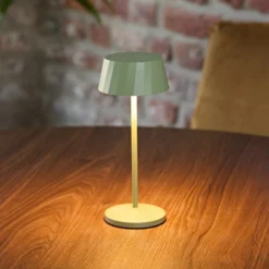 Lámpara de mesa LED recargable Facetta, verde, altura 22 cm, metal, CCT