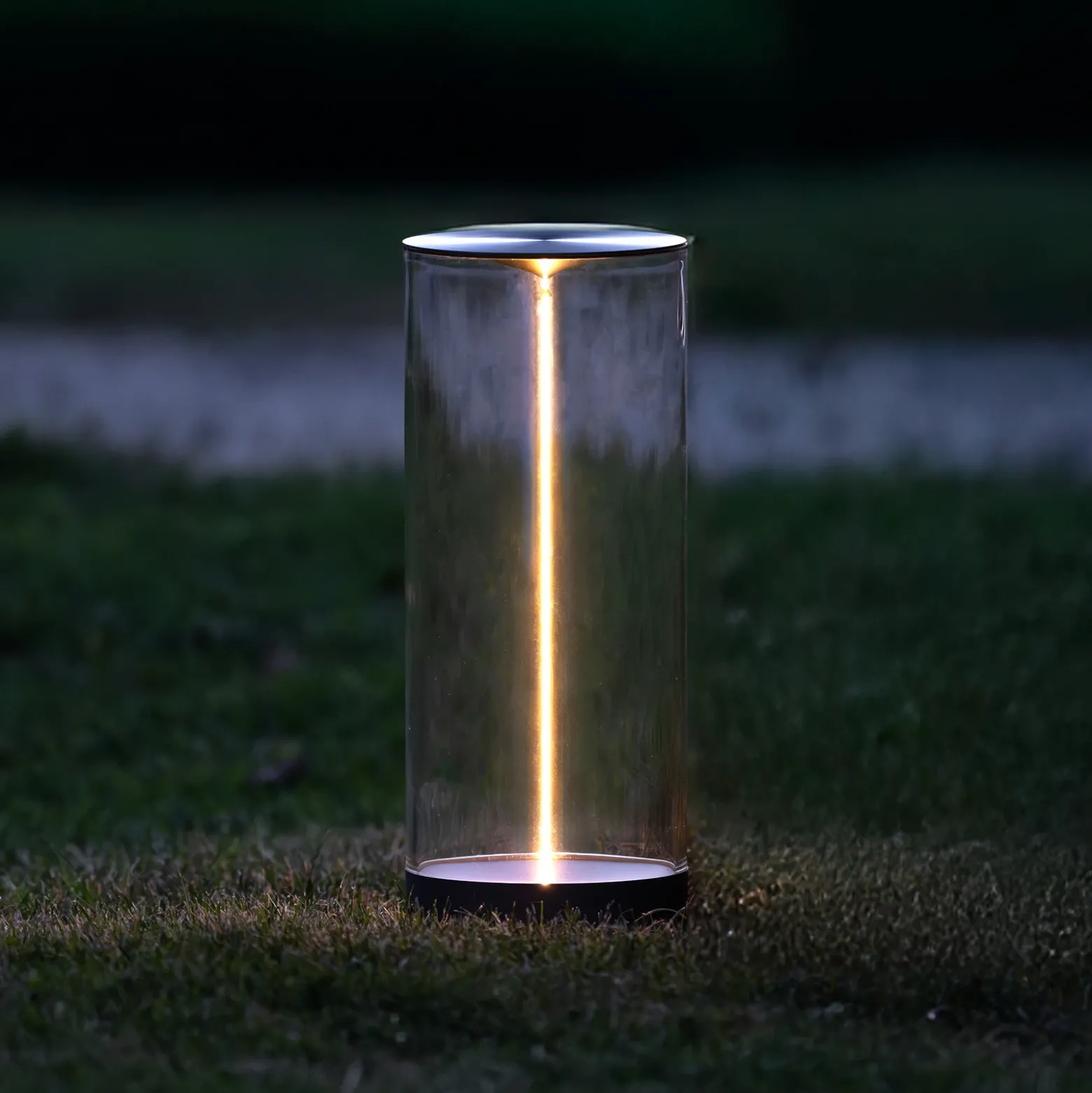 Lámpara de mesa LED recargable Edison, altura 32 cm, gris/transparente, IP54