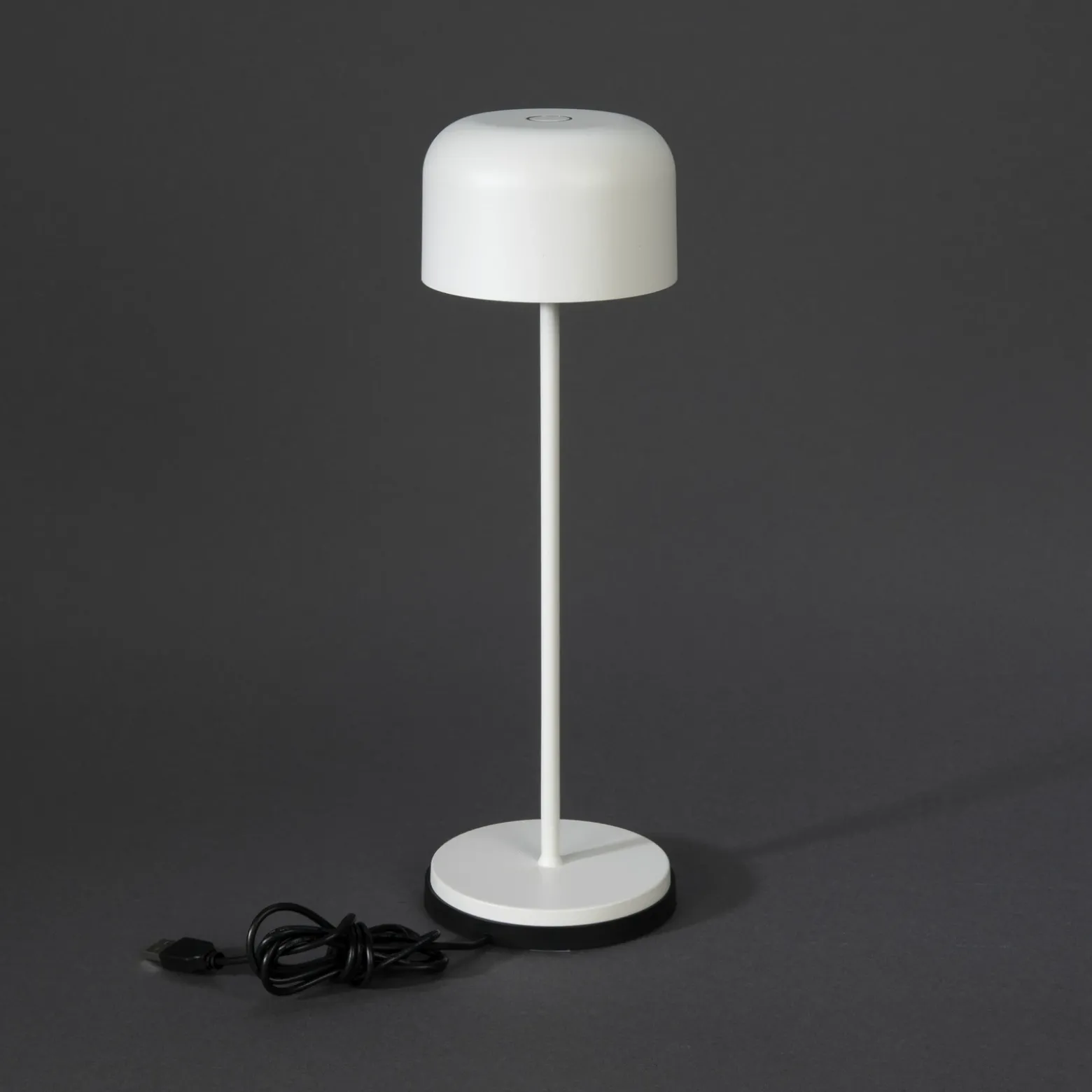 Lámpara de mesa LED recargable Lille, altura 36 cm, blanca, IP54, USB
