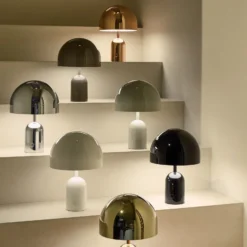 Lámpara de mesa recargable BELL PORTABLE de Tom Dixon, negra, 28 cm, IP44