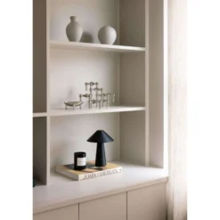 Lámpara de mesa recargable Cannes de Globen Lighting, negra, 26 cm, IP44