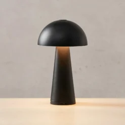 Lámpara de mesa recargable Fungi para exterior, negra