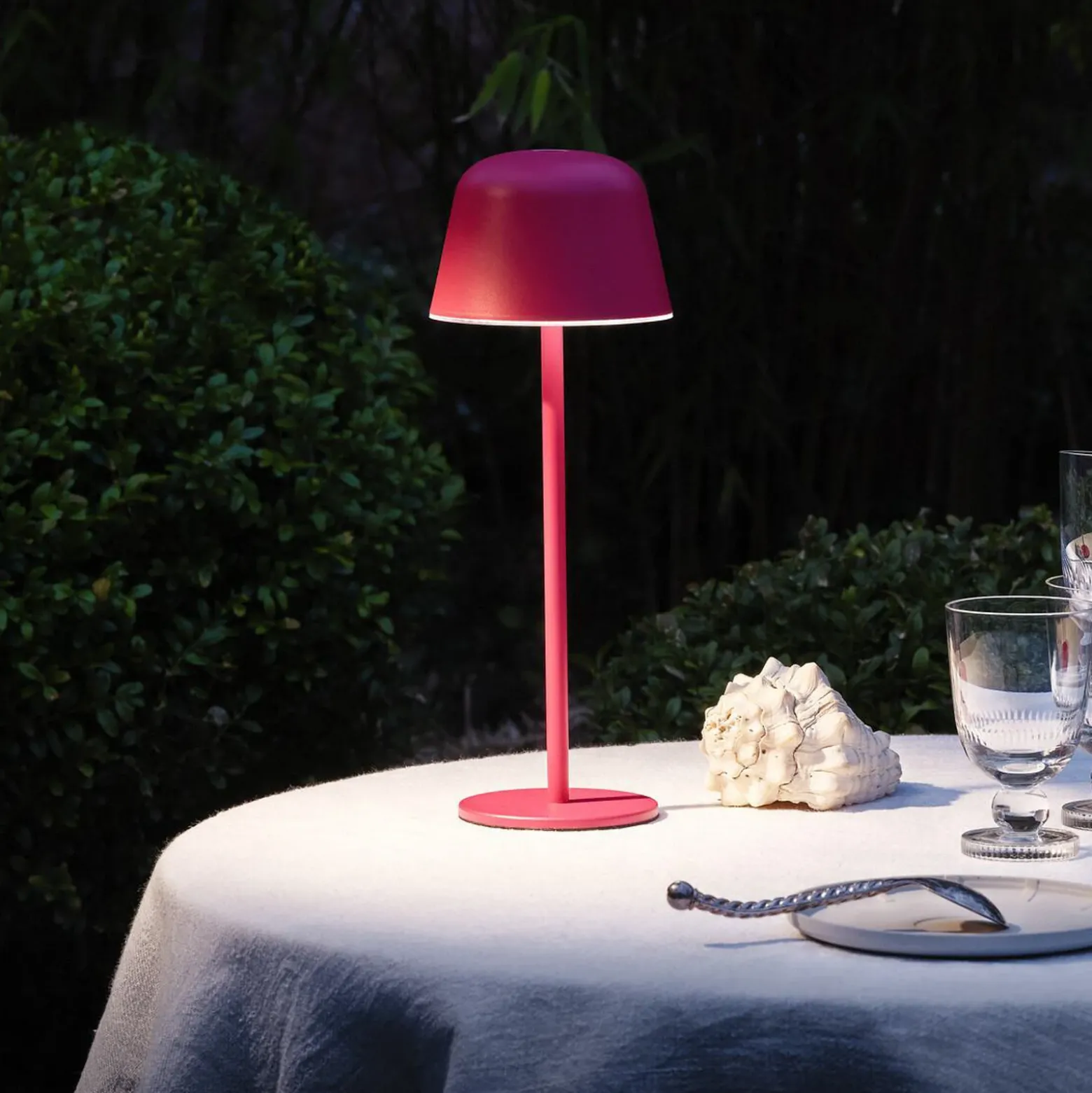 Lámpara de mesa recargable LED OSRAM ENDURA STYLE magenta 30 cm IP44 CCT