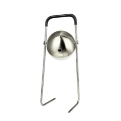 Lámpara de mesa recargable LED Mova de Dyberg Larsen, negra, IP44