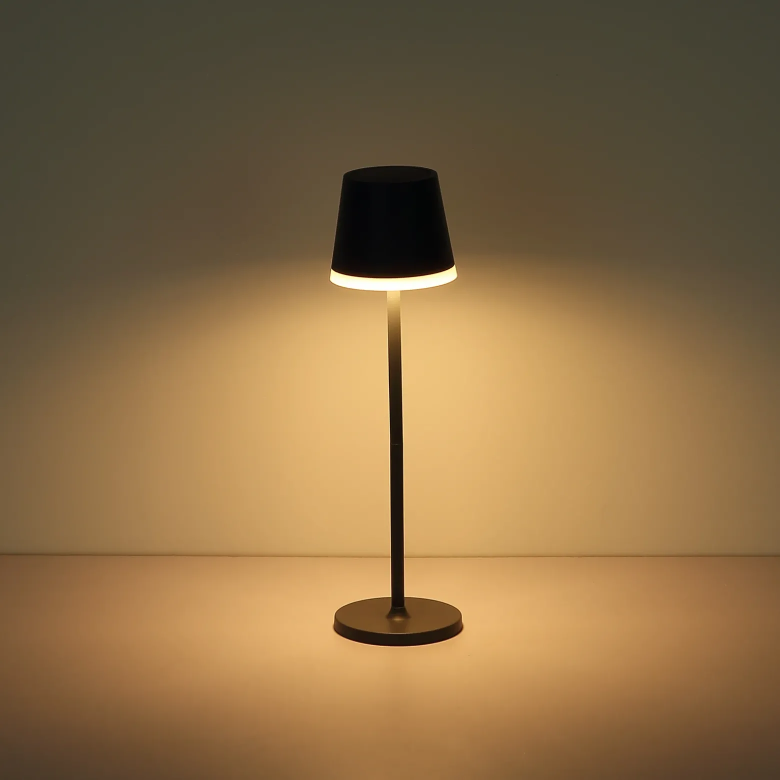 Lámpara de mesa solar 36637A, IP44, antracita