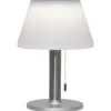 Lámpara de mesa solar LED Solia, interruptor tiro