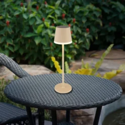 Lámpara de mesa solar 36637S, IP44, arena