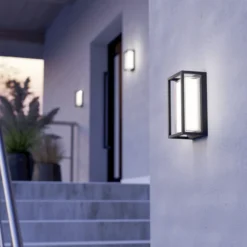 Lámpara de pared exterior con sensor LED EGLO GENOVESE, negra, 24 cm, IP65, CCT