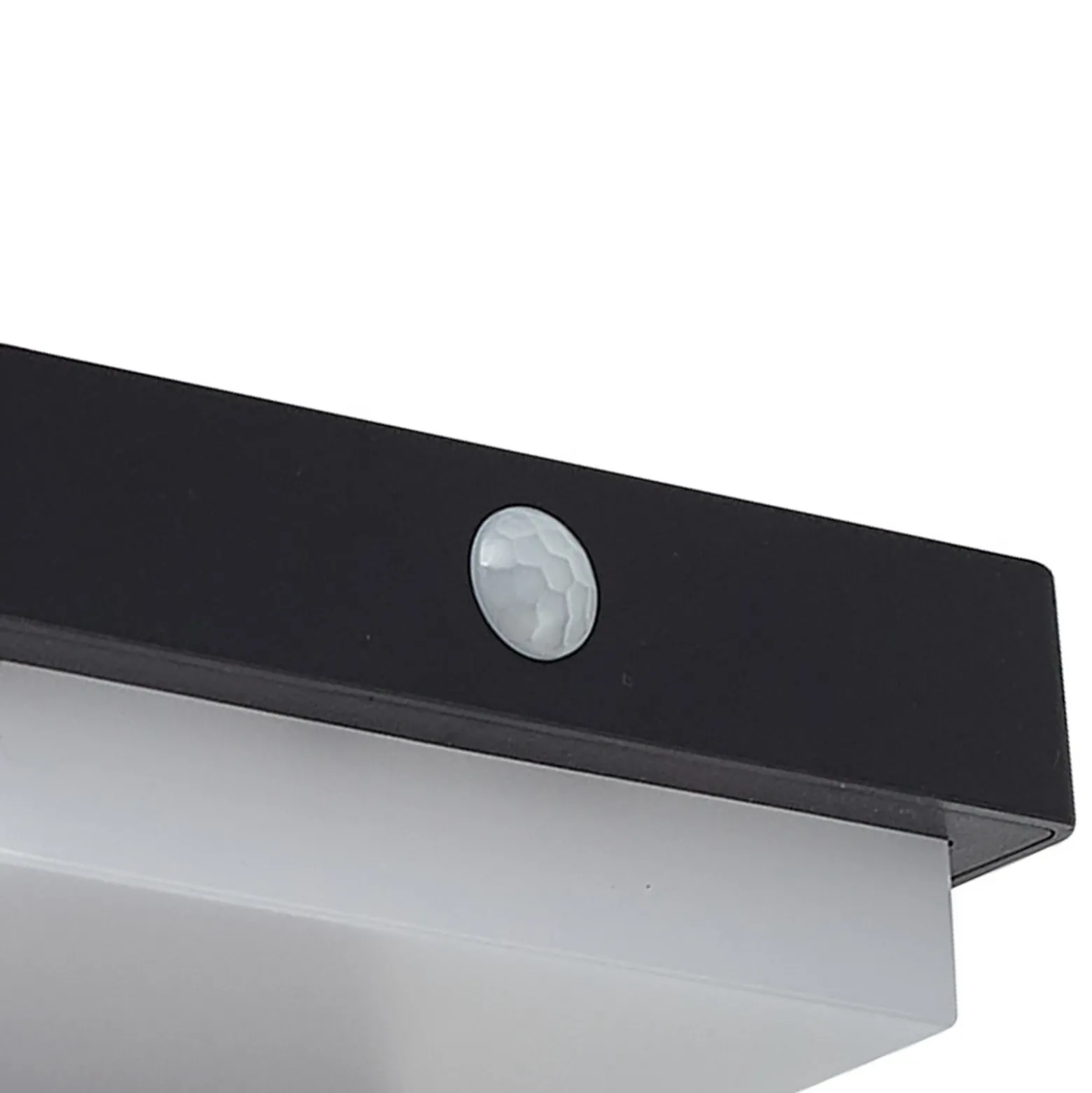 Lámpara de pared solar LED Eleazar de Lindby, negra, con sensor, atenuable