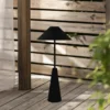 Lámpara de pie exterior recargable Cannes de Globen Lighting, negra, IP54