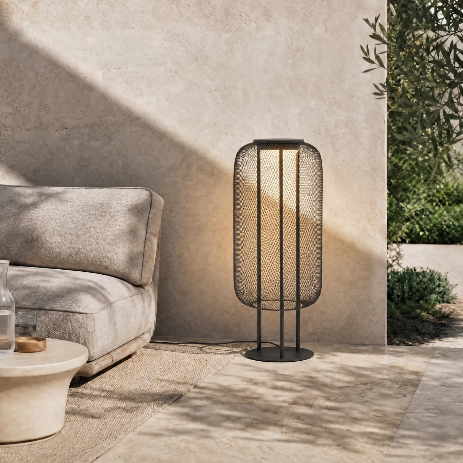 Lámpara de pie LED exterior Lucande Korvyn, negra, 80 cm, IP44