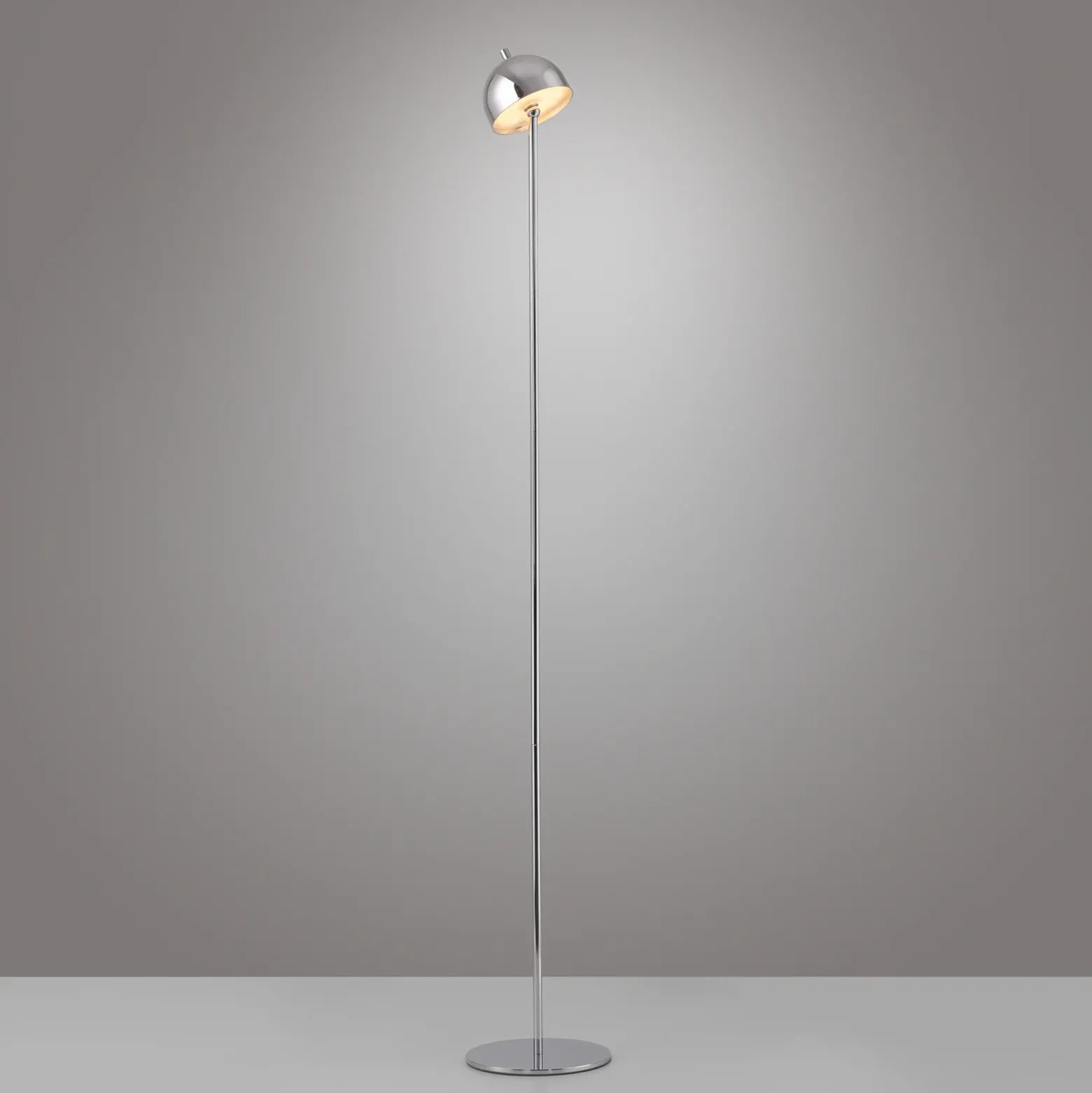 Lámpara de pie LED recargable Bellis cromada de Schöner Wohnen, IP54, 3000 K