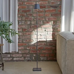 Lámpara de pie LED recargable Nuindie IP54 120 cm redonda USB-C grafito
