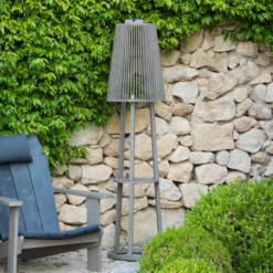 Lámpara de pie solar con sensor Tecka, duratek
