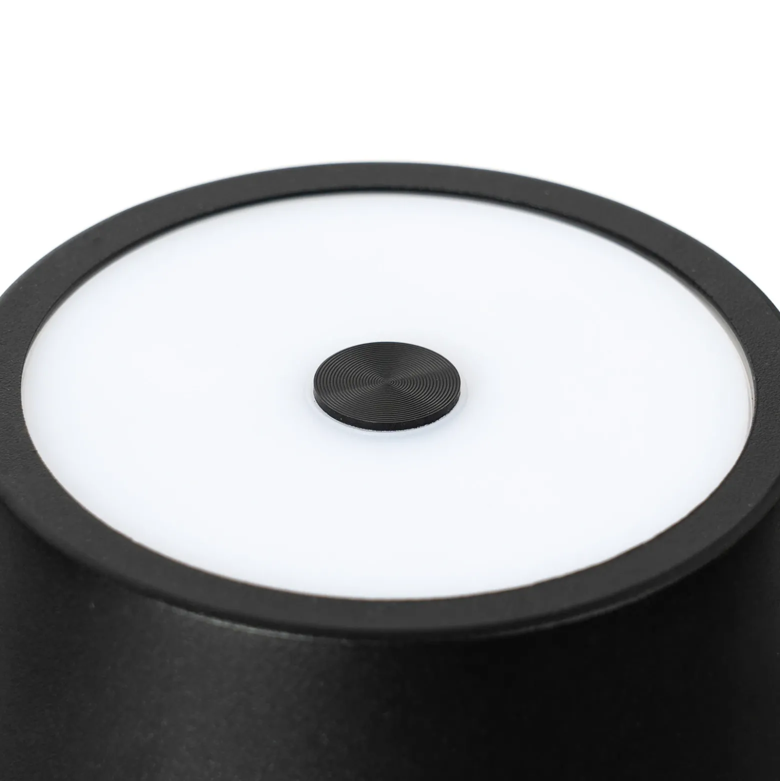 Lámpara de sobremesa Lindby LED recargable Janea CUBE, negra, metal