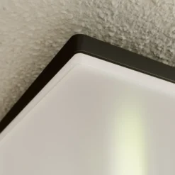 Lámpara de techo LED cuadrada Henni exteriores