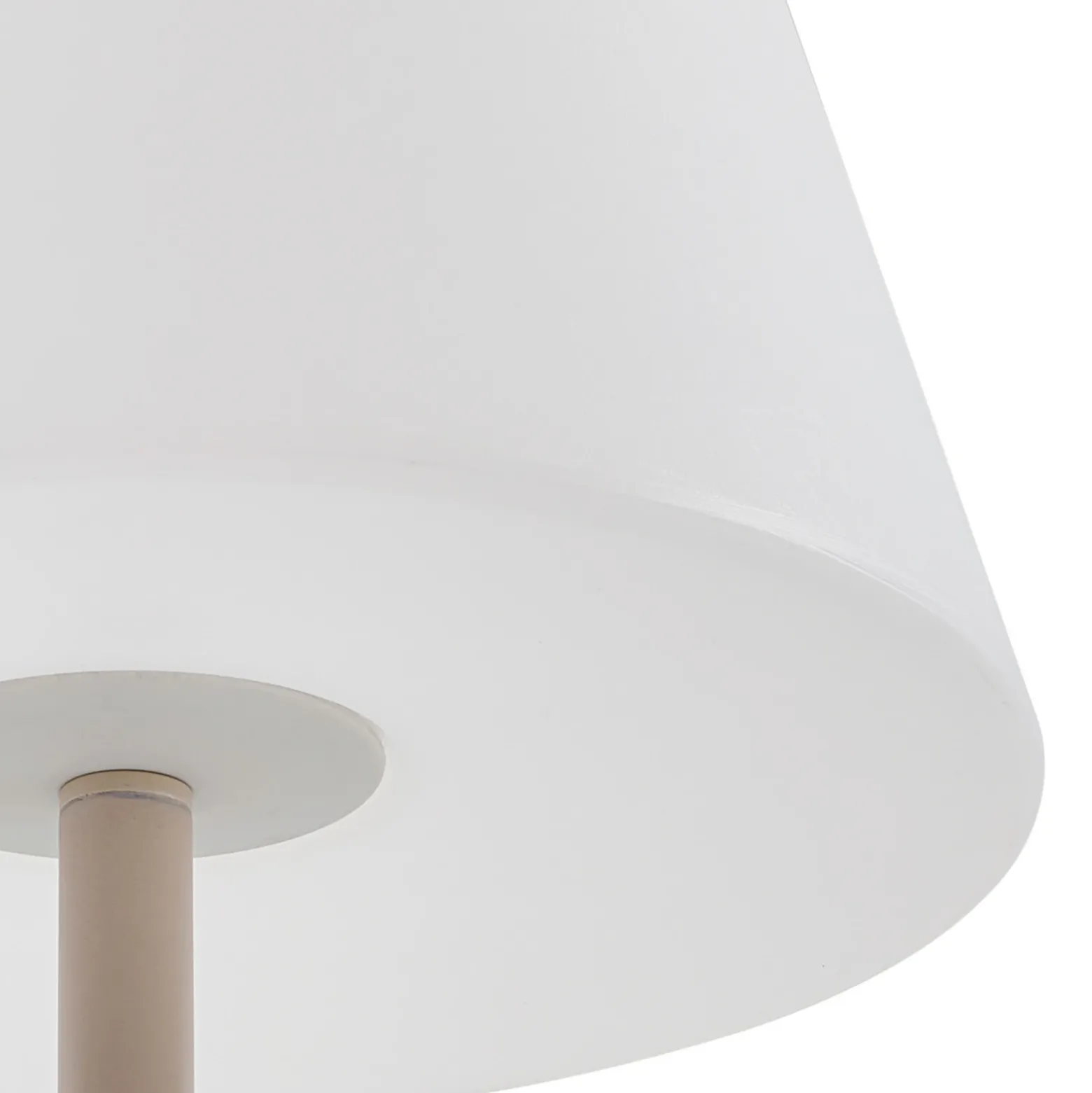 Lámpara de terraza Lucande Jaimy, beige, metal, 150 cm, E27