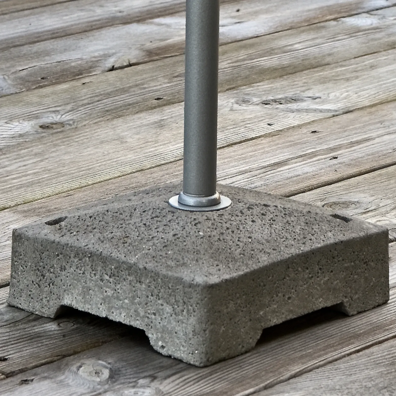 Lámpara de terraza Lucca, gris, altura 59 cm, metal, IP44