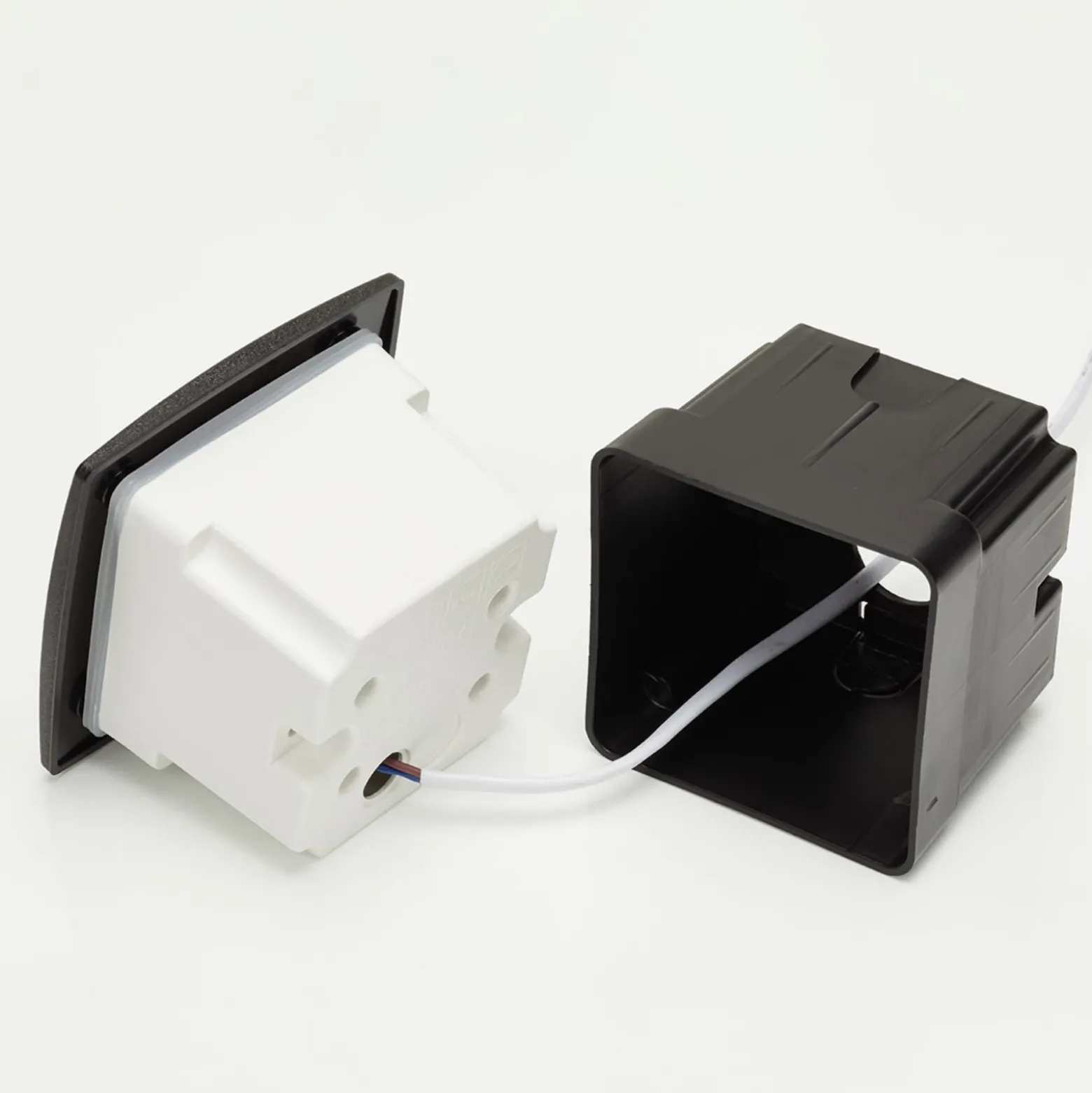Lámpara empotrada LED Leti 100 Square negro 3W CCT