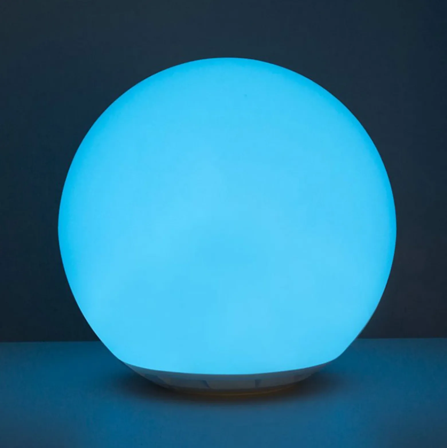 Lámpara esférica LED solar Globo