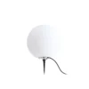 Lámpara globo Lindby Valyra, Ø 30 cm, IP54, pica para fijar en el suelo