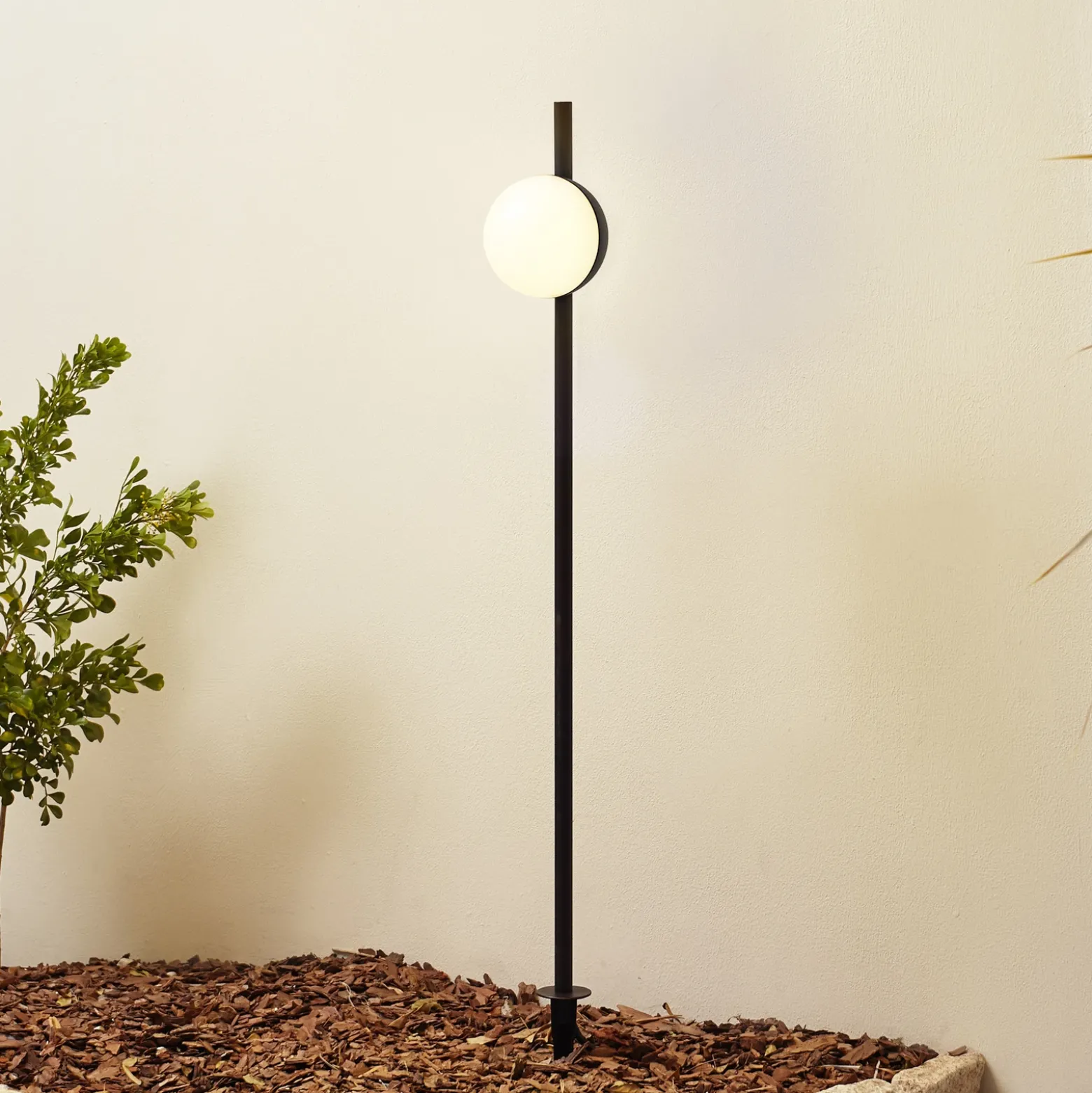 Lámpara LED con pica Darleen de Lindby, antracita, metal, Ø10 cm