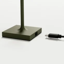 Lámpara LED de mesa con batería Nuindie pocket, verde abeto, IP54, atenuable