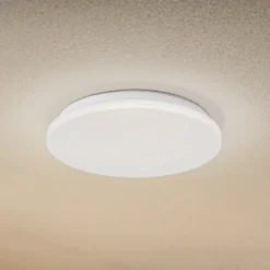 Lámpara LED de techo para exterior Lindby Kirkola, 3000 K, Ø 34 cm, blanca