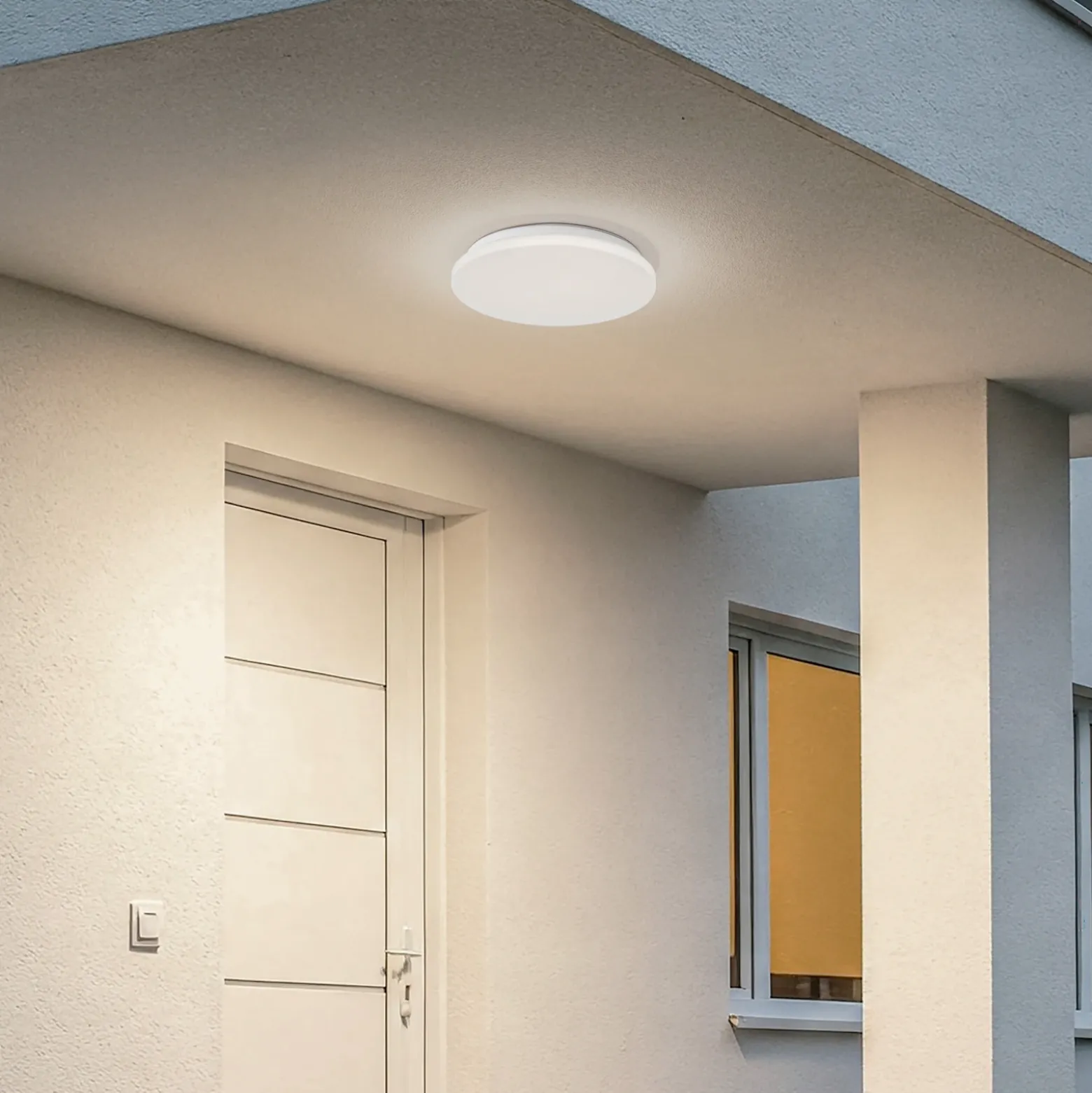 Lámpara LED de techo para exterior Lindby Kirkola, 3000 K, Ø 34 cm, blanca