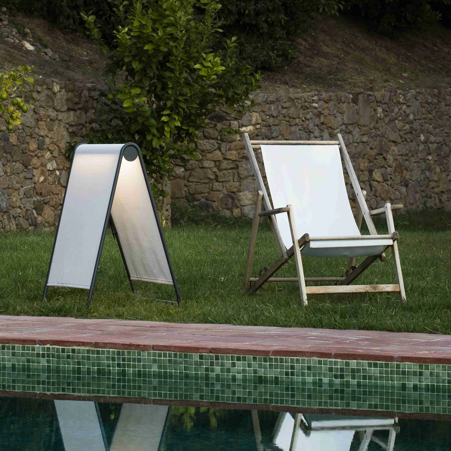 Lámpara LED para terraza Cadaqués, beige