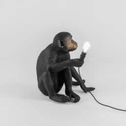 Lámpara LED para terraza Monkey Lamp sentado negro